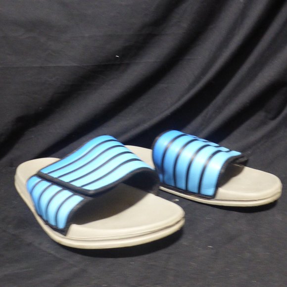 Poolside flip-flop, size 10, black and blue Velcro fastened adjustable strap GUC - Picture 2 of 14